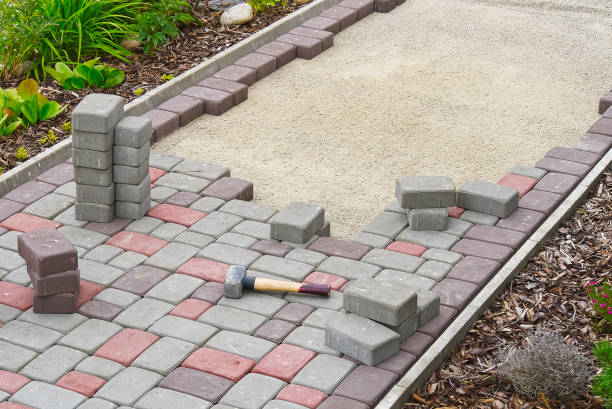 Best Driveway Pavers Near Me  in Humboldt, KS
