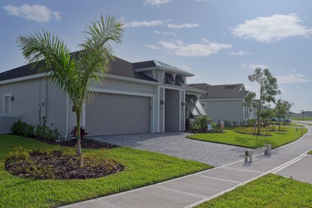 Best Driveway Paving Contractor  in Humboldt, KS